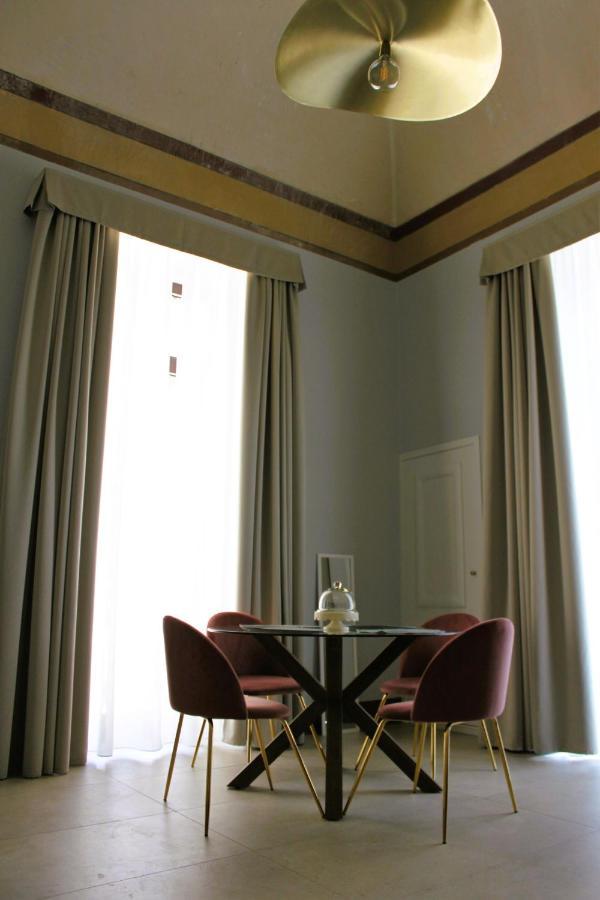 Palazzo Sul Corso-Charming Appartaments Brindisi Exterior photo