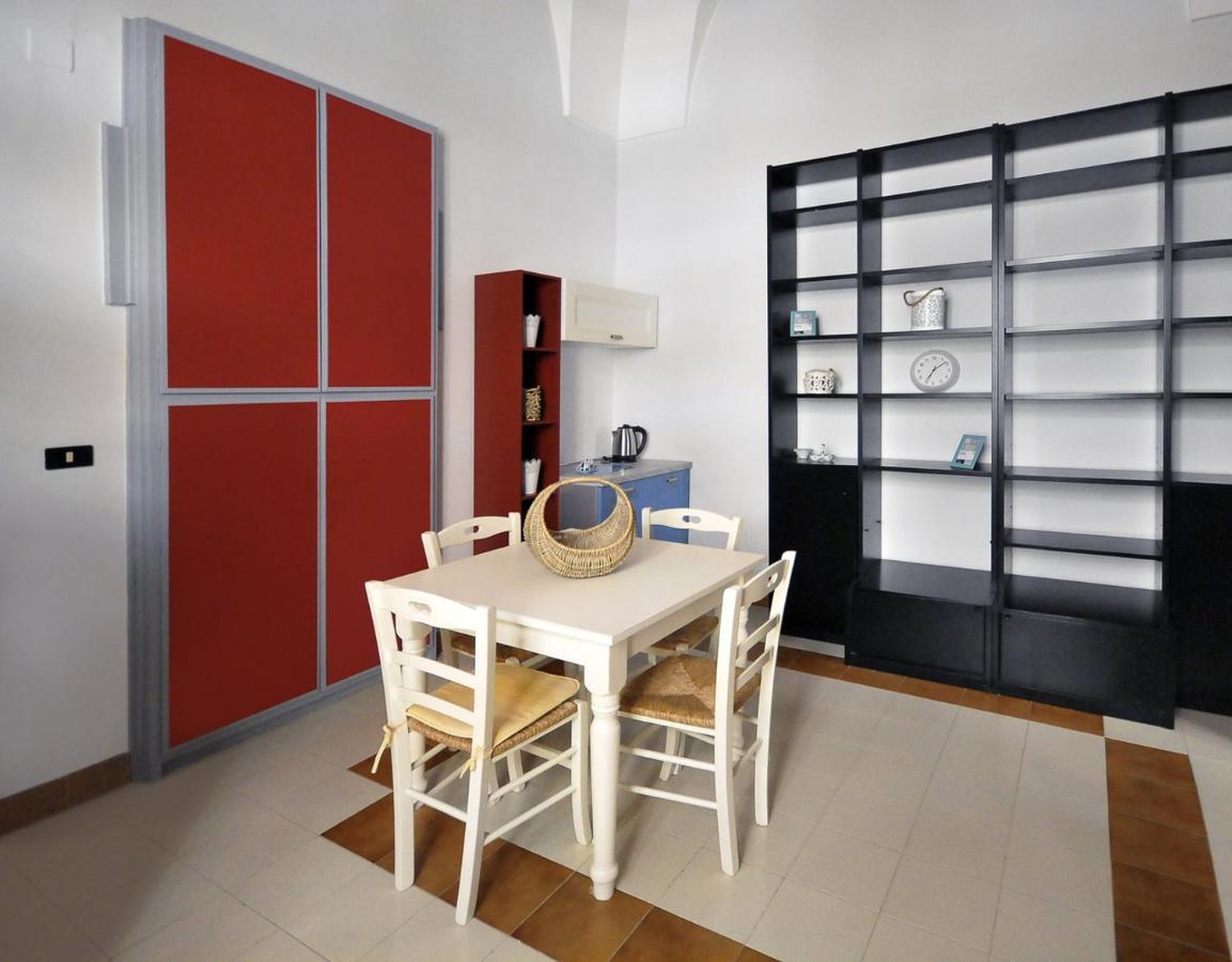 Palazzo Sul Corso-Charming Appartaments Brindisi Exterior photo